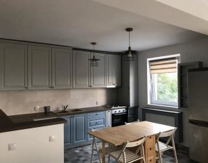 Vanzare apartament 3 camere in Cluj-napoca, zona Borhanci