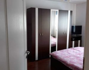 Vanzare apartament 4 camere decomandat, Manastur, zona scolii Octavian Goga