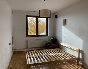 Apartament cu 3 camere + balcon, cartier Gheorgheni