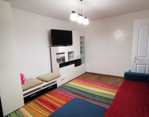 Appartement 3 chambres à vendre dans Cluj-napoca, zone Intre Lacuri