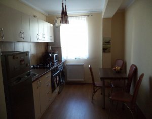 Apartament 2 camere, decomandat, situat in Floresti, zona Cetatii 