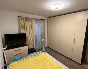 Appartement 4 chambres à vendre dans Cluj-napoca, zone Plopilor