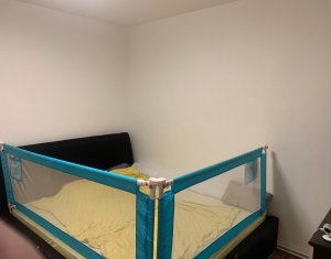 Appartement 4 chambres à vendre dans Cluj-napoca, zone Plopilor