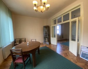 Apartament 2 camere, 74 mp, centru, zona strazii Horea