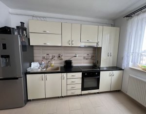 Apartment 2 rooms for sale in Floresti