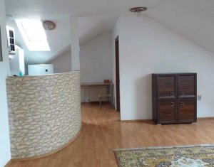 Apartament 3 camere la mansarda, Someseni, 112.5 mp