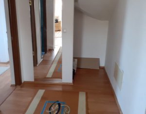 Apartament 3 camere la mansarda, Someseni, 112.5 mp