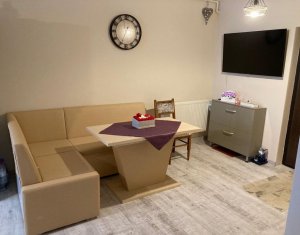 Vanzare apartament 3 camere in Floresti