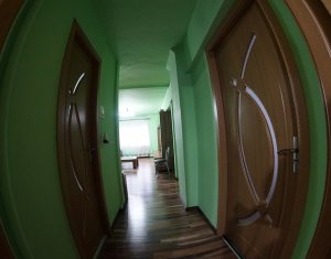 Apartment 4 rooms for sale in Cluj-napoca, zone Manastur