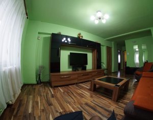 Apartment 4 rooms for sale in Cluj-napoca, zone Manastur