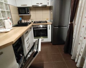 Apartament 3 camere, situat in Floresti, zona Tineretului 