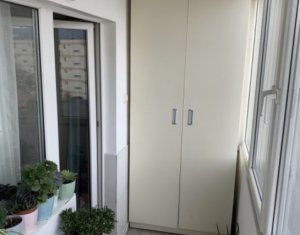 Apartament 3 camere, 64 mp, balcon, cartier Grigorescu