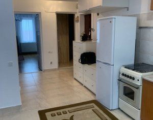 Apartament in vila, 3 camere, 60 mp utili, zona Campului