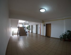 Appartement 3 chambres à vendre dans Cluj-napoca, zone Marasti