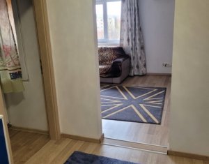 Apartament cu 3 camere, zona autogarii Beta