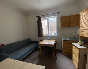 Apartament cu 3 camere, ultracentral, Piata Muzeului