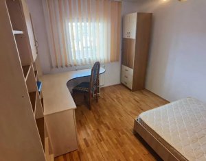 Apartament 4 camere, 77 mp, 2 balcoane, etaj intermediar, Zorilor