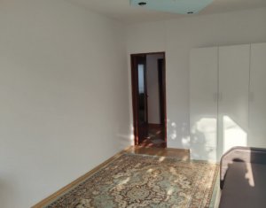 Apartament cu 3 camere, decomandat, Gheorgheni