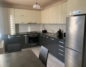 Appartement 4 chambres à vendre dans Cluj-napoca, zone Europa