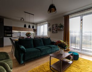 Vanzare apartament 3 camere in Chinteni
