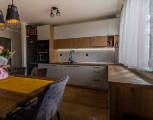  Apartament cu 3 camere, 77,2 mp, zona Iris/Chinteni, ultrafinisat