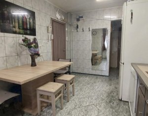 Apartament 3 camere, decomandat, 2 bai, 67 mp utili, Dambul Rotund