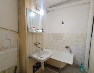 Apartament cu o camera, 27+9 mp balcon, zona Farmec