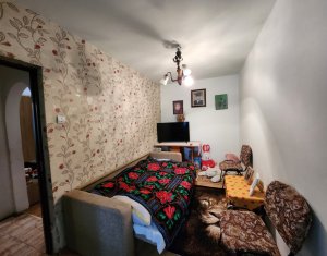 Apartament, 3 camere semidecomandate, 3 din 4, Manastur, str. Tazlau