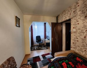 Apartament, 3 camere semidecomandate, 3 din 4, Manastur, str. Tazlau