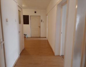 Vanzare apartament 3 camere confort sporit, 80mp, Plopilor