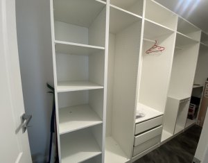 Apartament de lux, 3 camere decomandate, 82 mp+terasa 8 mp, Centru