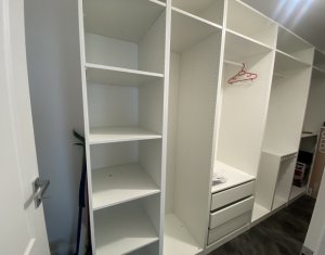 Apartament de lux, 3 camere decomandate, 82 mp+terasa 8 mp, Centru