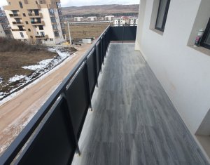 Apartament cu doua camere, finisat modern, terasa 26 mp, Sesul de Sus