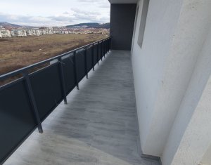 Apartament cu doua camere, finisat modern, terasa 26 mp, Sesul de Sus