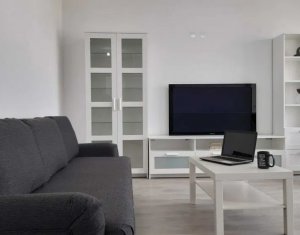 Apartament superfinisat, cu 2 camere si balcon, zona Piata 1 Mai