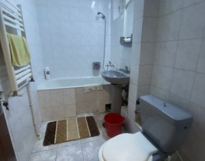 Apartament 3 camere 58 mp+balcon 10 mp, Gheorgheni