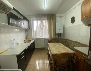 Apartament 3 camere 58 mp+balcon 10 mp, Gheorgheni