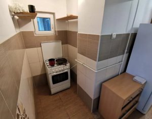 Investitie! Apartament decomandat la etaj intermediar, zona Piata Marasti!