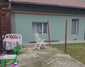 Apartament cu 2 cam la casa 60mp+250mp curte in Gruia, zona Garii