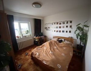 Appartement 3 chambres à vendre dans Cluj-napoca, zone Zorilor