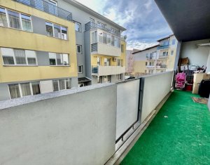 Apartament 2 camere, cu garaj, situat in Floresti, zona Terra