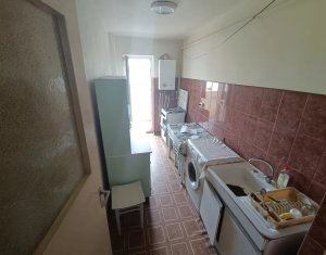 Vanzare apartament cu 2 camere, La Terenuri