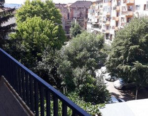 Vanzare apartament 3 camere in Cluj-napoca, zona Centru