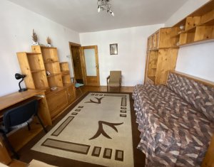 Apartament cu 2 camere, decomandat, strada Observatorului, cartierul Zorilor