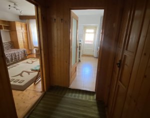 Apartament cu 2 camere, decomandat, strada Observatorului, cartierul Zorilor