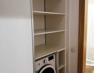 Apartament cu 2 camere, decomandat, strada Soporului