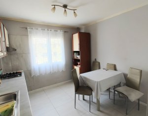 Apartament 3 camere, 56 mp utili plus balcon, strada Retezat, Manastur