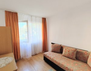 Apartament cu 2 camere, Aleea Garbau, negociabil