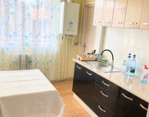 Apartament 3 camere, 97 mp utili, garaj, zona strazii Horea