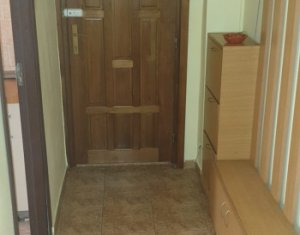 Appartement 4 chambres à vendre dans Cluj-napoca, zone Marasti